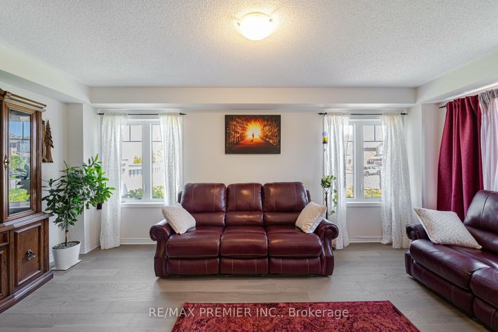 Photo 15 at 2 Tribune Drive, Northwest Brampton, Brampton