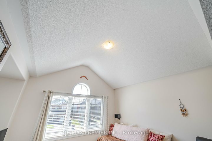 Photo 23 at 2 Tribune Drive, Northwest Brampton, Brampton