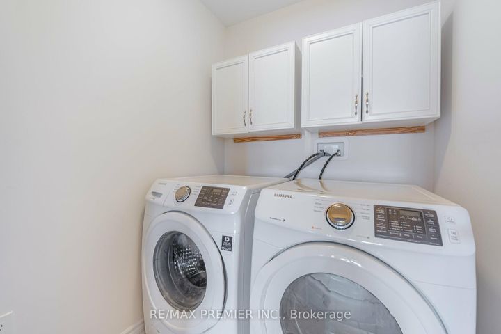 Photo 35 at 2 Tribune Drive, Northwest Brampton, Brampton