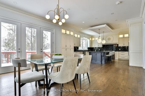 Photo 14 at 36 Sussex Avenue, Crosby, Richmond Hill