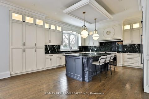 Photo 15 at 36 Sussex Avenue, Crosby, Richmond Hill