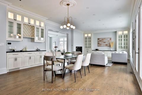 Photo 23 at 36 Sussex Avenue, Crosby, Richmond Hill