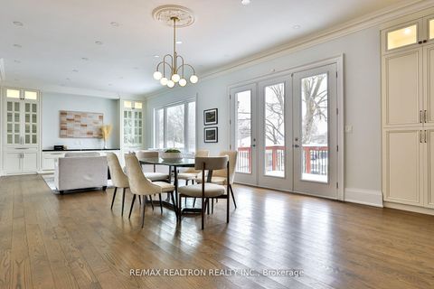 Photo 24 at 36 Sussex Avenue, Crosby, Richmond Hill