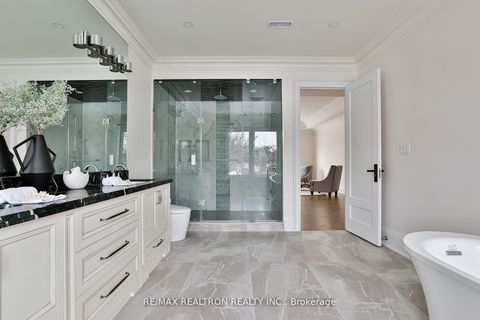 Photo 32 at 36 Sussex Avenue, Crosby, Richmond Hill