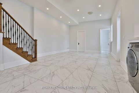 Photo 40 at 36 Sussex Avenue, Crosby, Richmond Hill