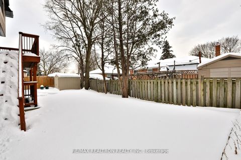 Photo 41 at 36 Sussex Avenue, Crosby, Richmond Hill