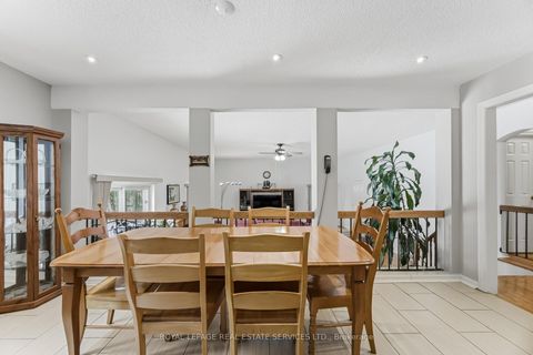 Photo 12 at 478 Wilson Heights Boulevard, CFB, Toronto