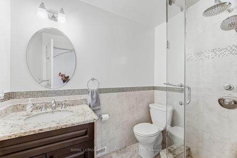 Photo 21 at 478 Wilson Heights Boulevard, CFB, Toronto