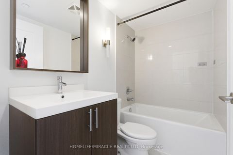 Photo 3 at 1705 - 18 Graydon Hall Drive, Donalda, Toronto
