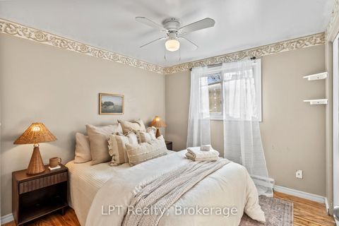 Photo 16 at 118 Capreol Court, Vanier, Oshawa