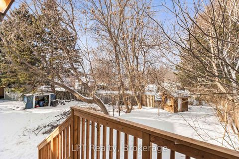 Photo 29 at 118 Capreol Court, Vanier, Oshawa