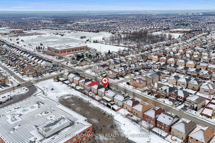 Photo 3 at 456 Father Tobin Road, Wellington, Brampton