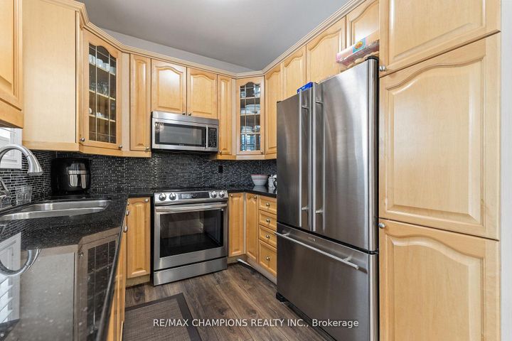 Photo 25 at 456 Father Tobin Road, Wellington, Brampton