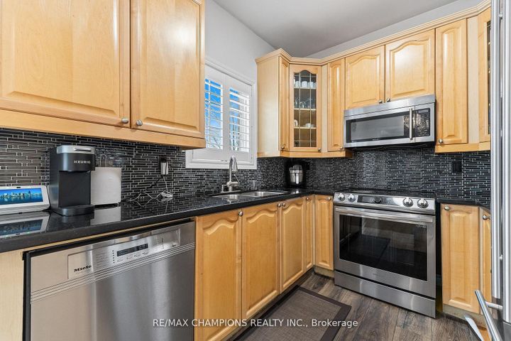 Photo 26 at 456 Father Tobin Road, Wellington, Brampton