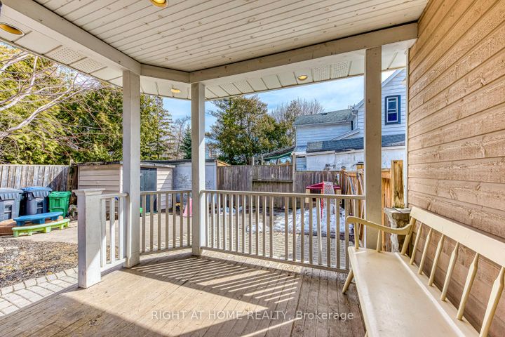 Photo 3 at 24 Mill Street N, Downtown Brampton, Brampton