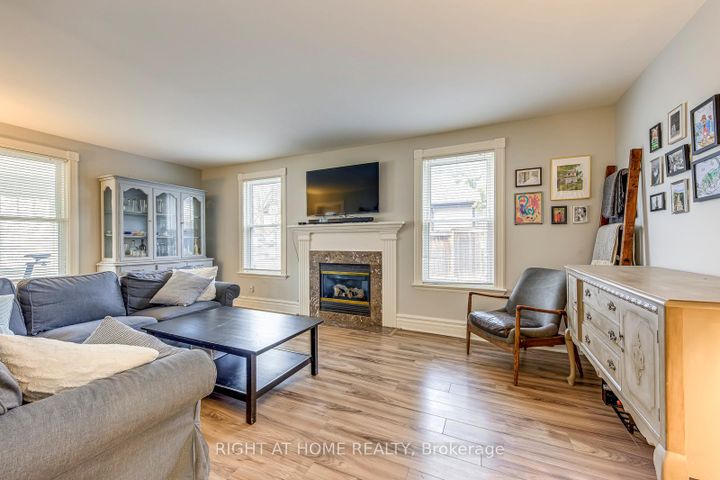 Photo 13 at 24 Mill Street N, Downtown Brampton, Brampton