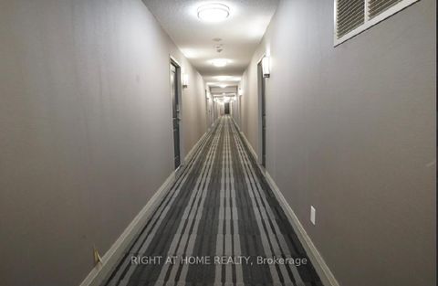 Photo 1 at 706 - 35 Bastion Street, Niagara, Toronto