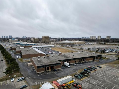 Photo 6 at 11 - 280 - 422 Consumers Road, Henry Farm, Toronto