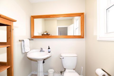 Photo 14 at 4625 Dundas Street W, Kingsway South, Toronto