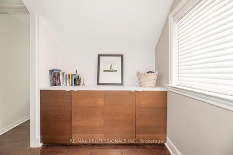 Photo 15 at 4625 Dundas Street W, Kingsway South, Toronto