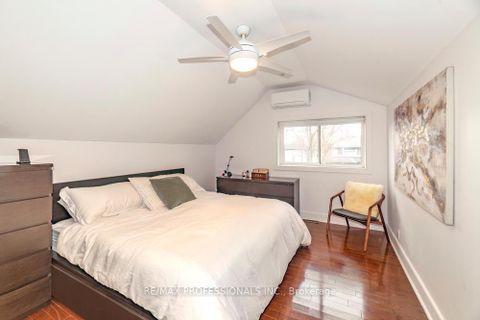 Photo 17 at 4625 Dundas Street W, Kingsway South, Toronto