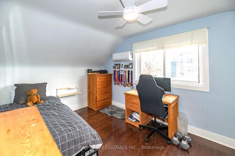 Photo 19 at 4625 Dundas Street W, Kingsway South, Toronto