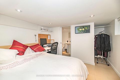 Photo 22 at 4625 Dundas Street W, Kingsway South, Toronto