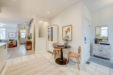 Photo 12 at 17 Culloden Court, Centennial Scarborough, Toronto