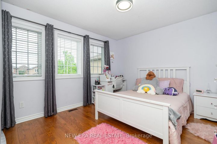 Photo 25 at 5380 Floral Hill Crescent, East Credit, Mississauga