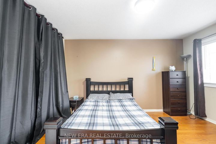 Photo 28 at 5380 Floral Hill Crescent, East Credit, Mississauga