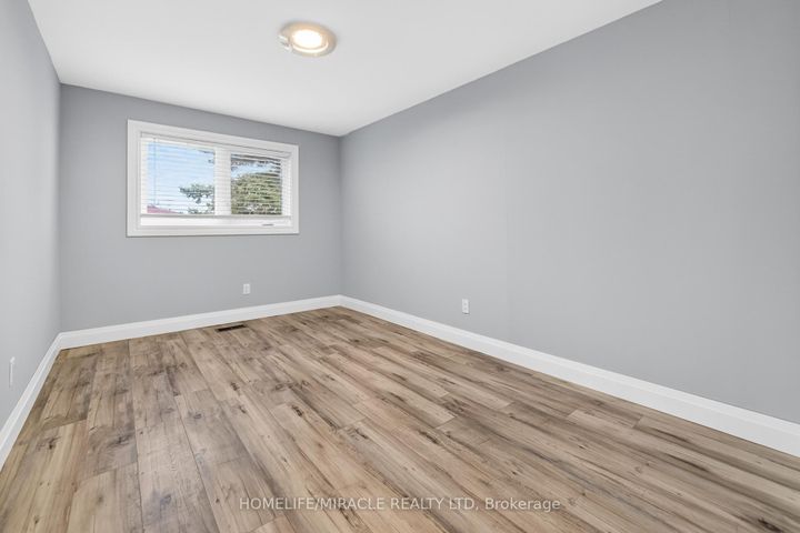 Photo 29 at 81 Watson Crescent, Brampton East, Brampton