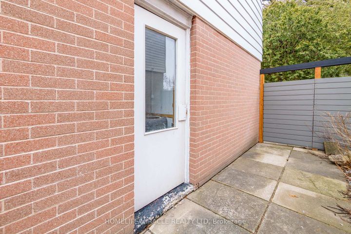 Photo 46 at 81 Watson Crescent, Brampton East, Brampton