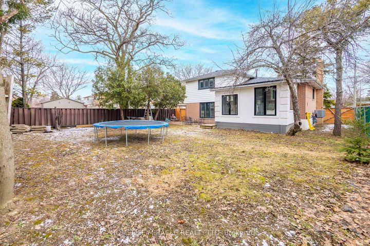 Photo 49 at 81 Watson Crescent, Brampton East, Brampton