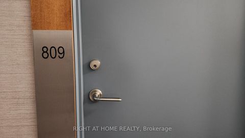 Photo 2 at 809 - 100 Western Battery Road, Niagara, Toronto