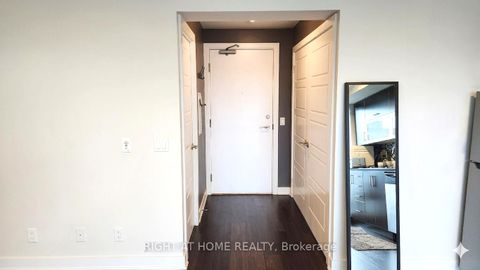 Photo 9 at 809 - 100 Western Battery Road, Niagara, Toronto