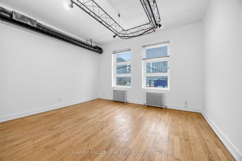 Photo 13 at 106 Queen Street E, Yonge Corridor, Toronto