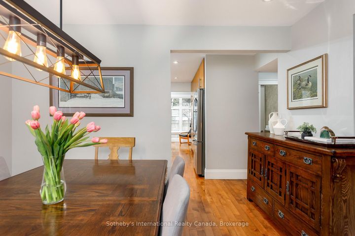 Photo 11 at 32 Anderson Street, CO Central, Oakville