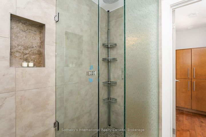 Photo 24 at 32 Anderson Street, CO Central, Oakville