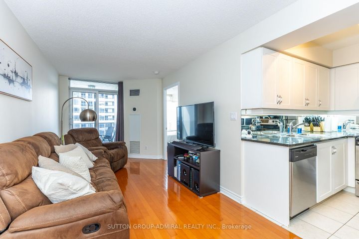 Photo 18 at 1606 - 1 Rean Drive, Bayview Village, Toronto