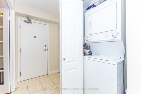 Photo 13 at 1606 - 1 Rean Drive, Bayview Village, Toronto
