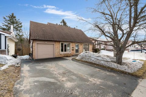 Photo 1 at 23 OREN Boulevard, Sunnidale, Barrie
