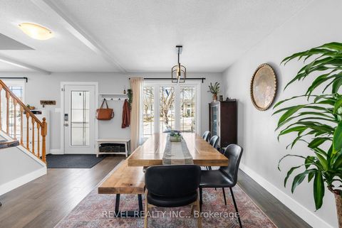 Photo 3 at 23 OREN Boulevard, Sunnidale, Barrie