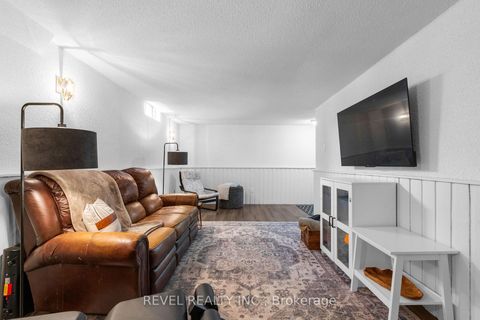 Photo 29 at 23 OREN Boulevard, Sunnidale, Barrie