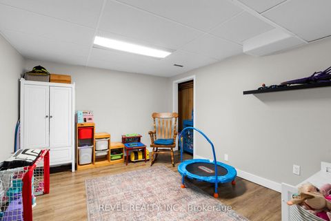 Photo 30 at 23 OREN Boulevard, Sunnidale, Barrie