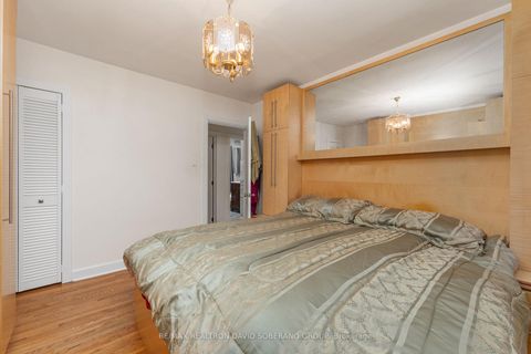 Photo 16 at 256 Codsell Avenue, Bathurst Manor, Toronto