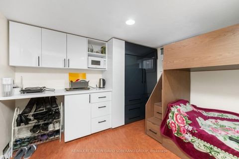 Photo 27 at 256 Codsell Avenue, Bathurst Manor, Toronto