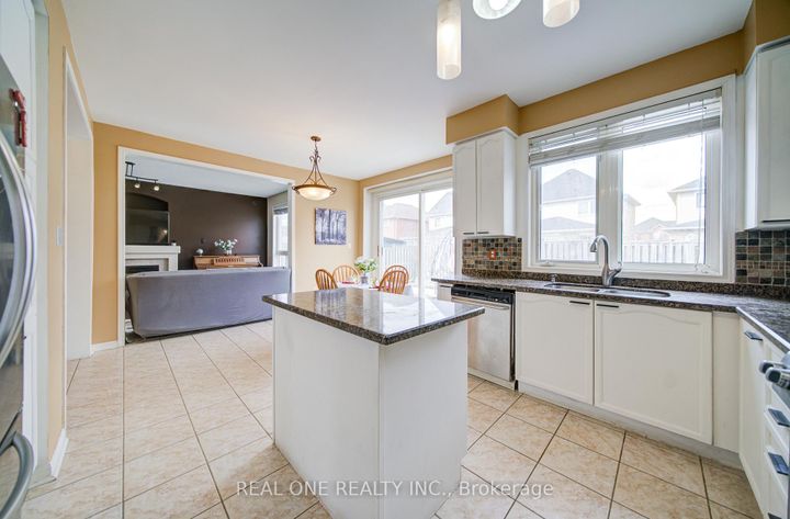 Photo 21 at 3696 Waterfall Crescent, Lisgar, Mississauga