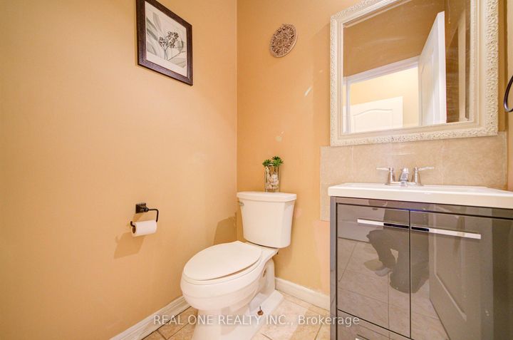 Photo 23 at 3696 Waterfall Crescent, Lisgar, Mississauga