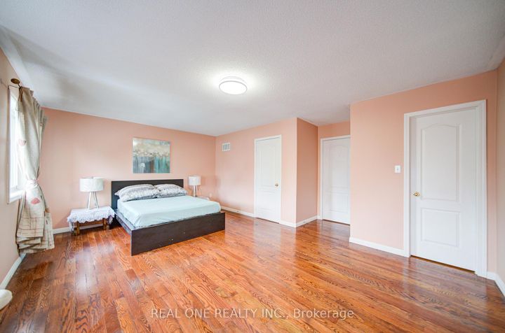 Photo 42 at 3696 Waterfall Crescent, Lisgar, Mississauga