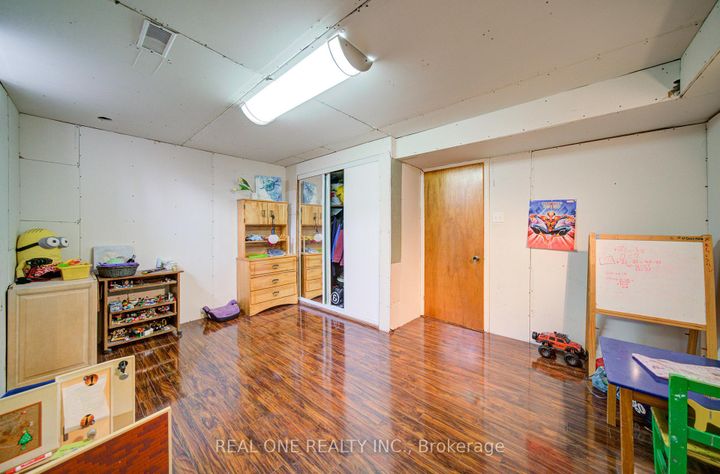 Photo 43 at 3696 Waterfall Crescent, Lisgar, Mississauga